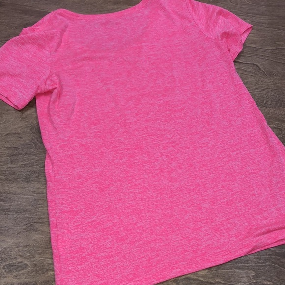 𝅺Nike Dri fit medium pink athletic top - Picture 3 of 3